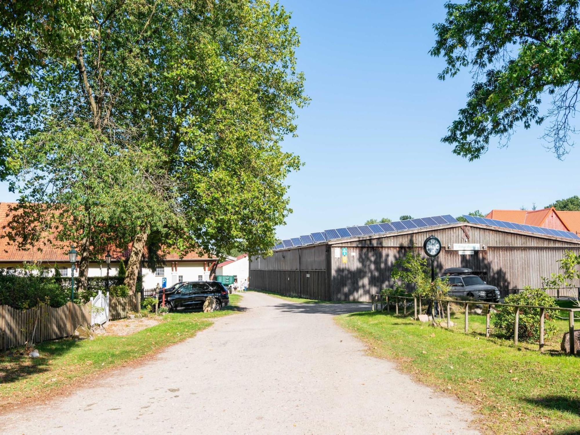 Holiday Home On A Horse Farm In The L Neburg Heath Eschede ภายนอก รูปภาพ