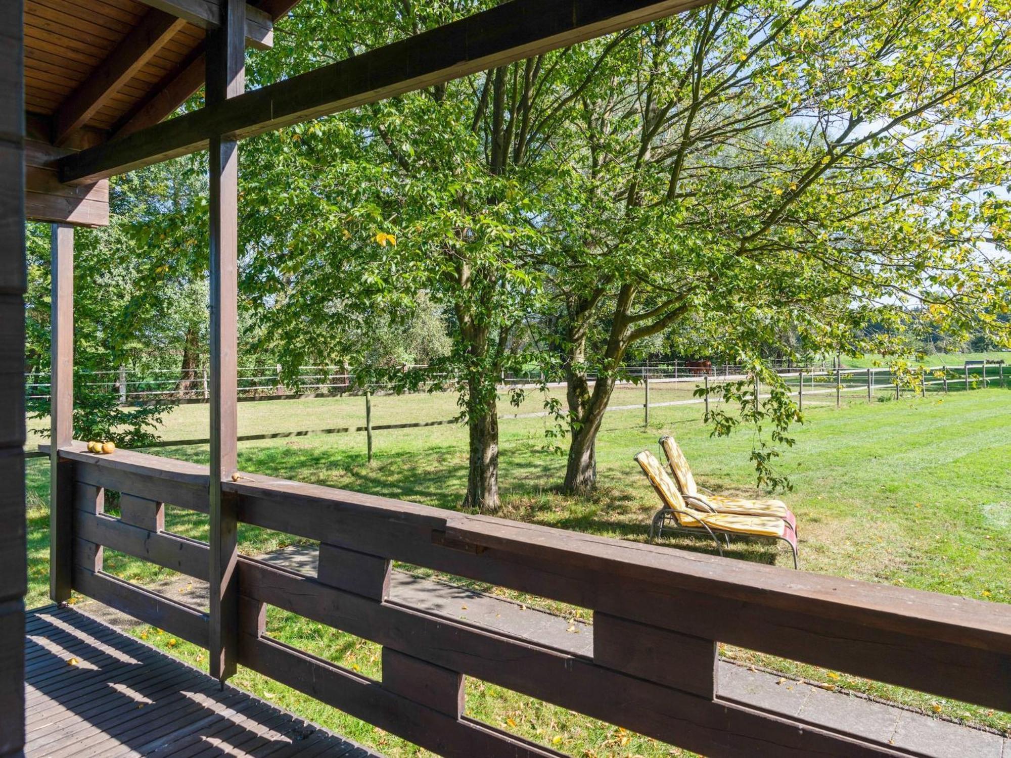 Holiday Home On A Horse Farm In The L Neburg Heath Eschede ภายนอก รูปภาพ